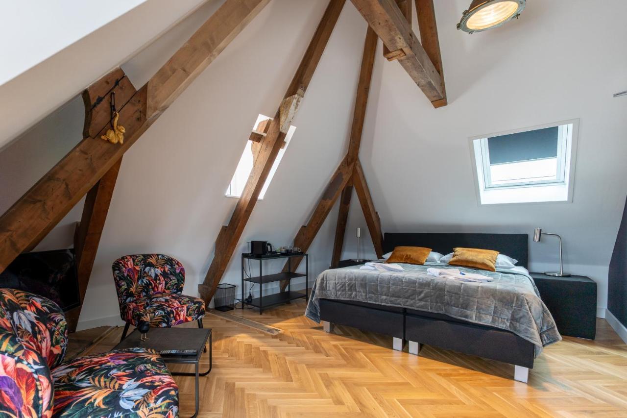 Stadslogement Hoogend Sneek Bagian luar foto